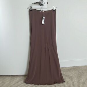 Abercrombie & Fitch Mid Rise Satin Maxi Skirt